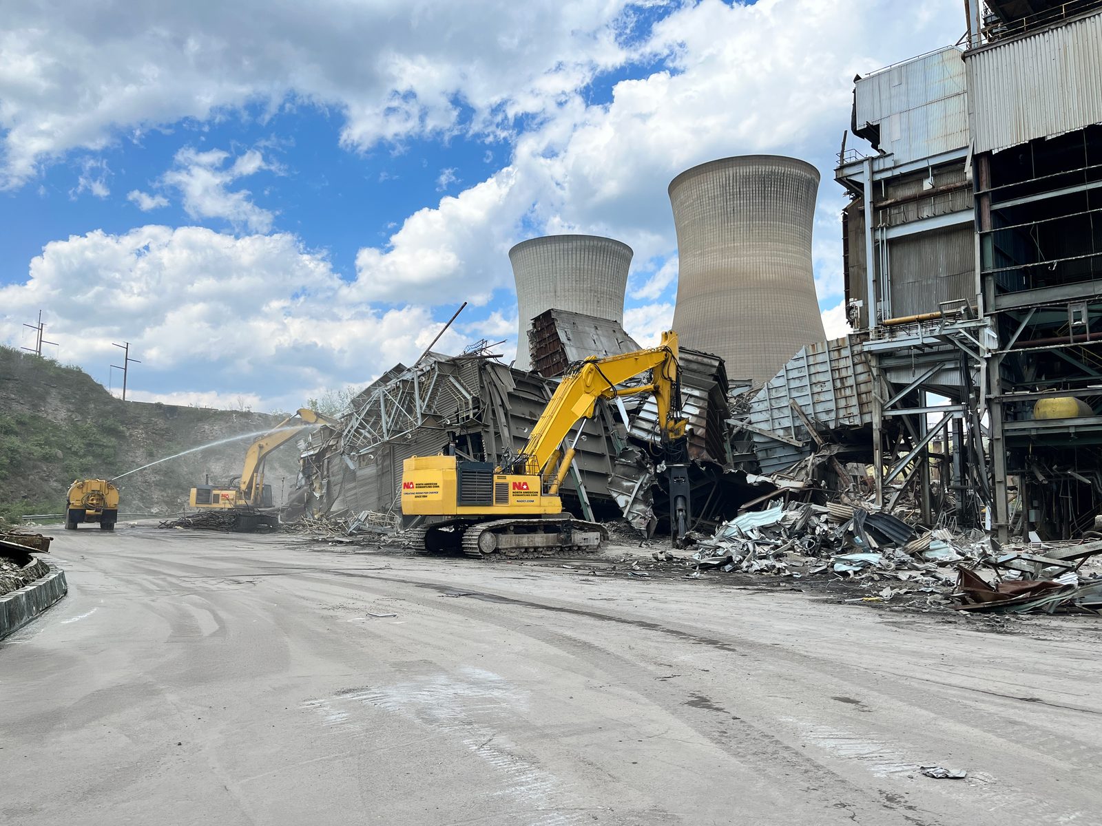 Total demolition of an industrial facility