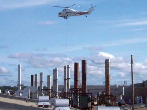 NADC critical lift with helicopter